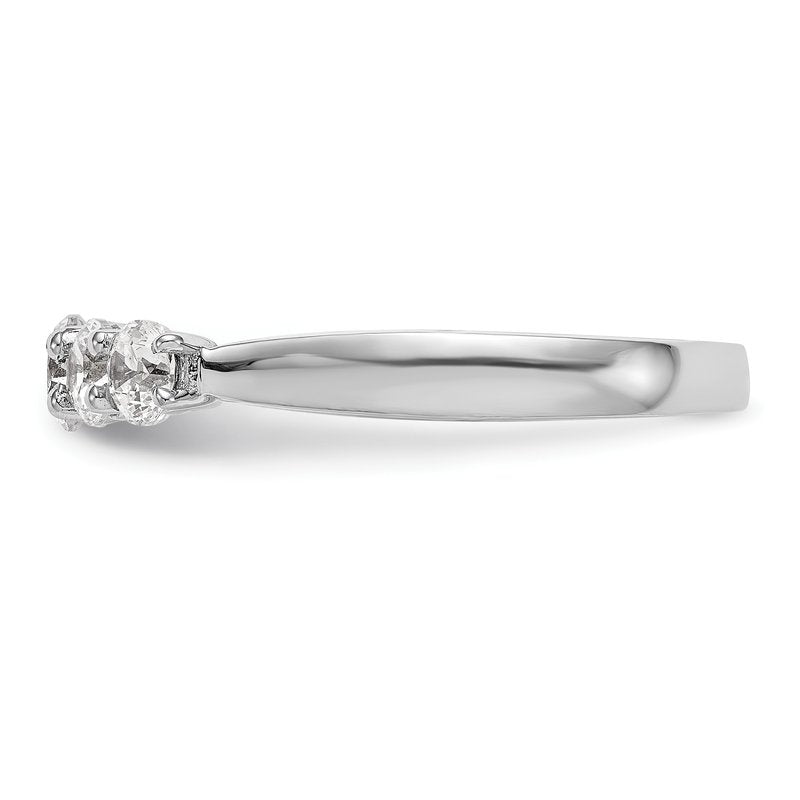 14K White Gold 3/4 carat Lab Grown Diamond VS/SI  D E F  5 Stone Ring