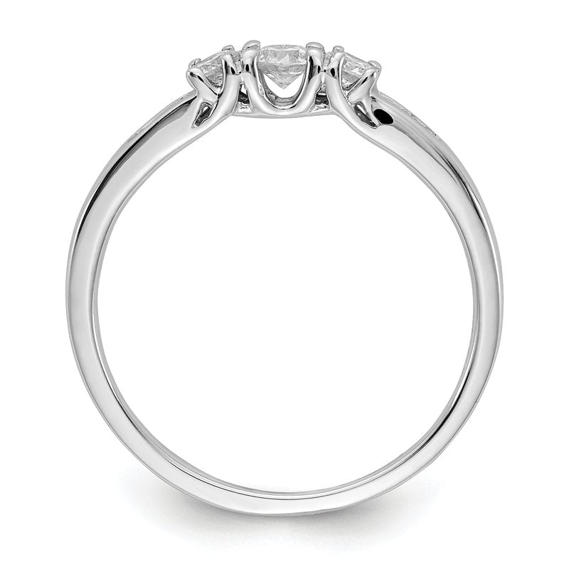 14k White Gold Diamond Ring