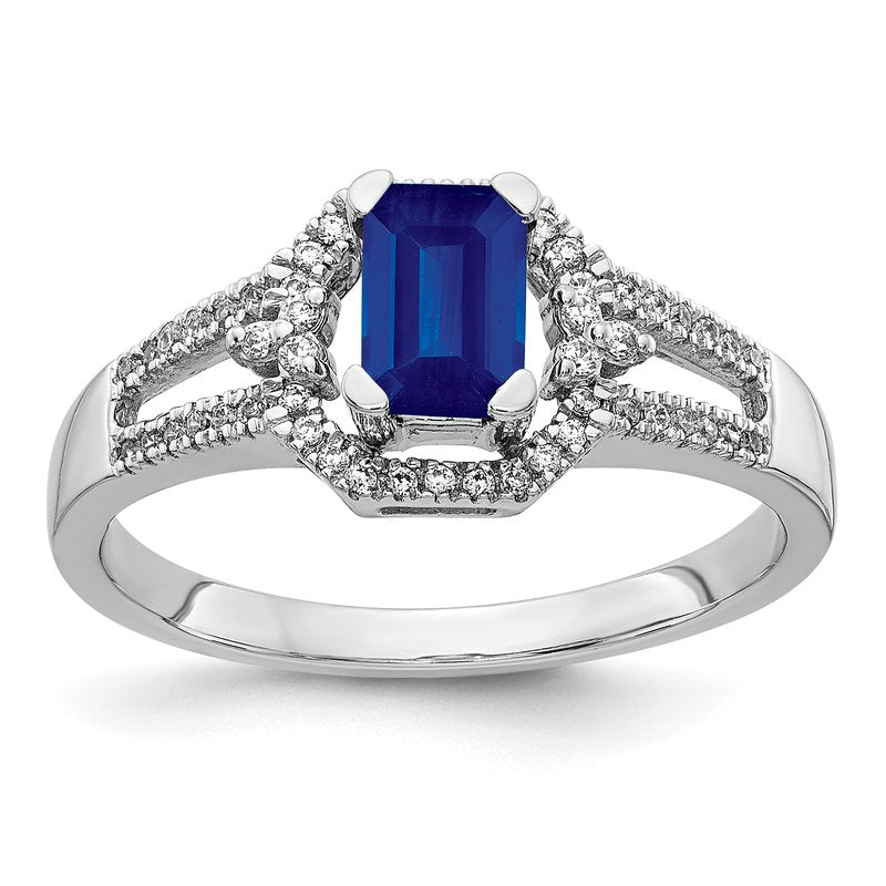 14k White Gold Diamond and Emerald Ring