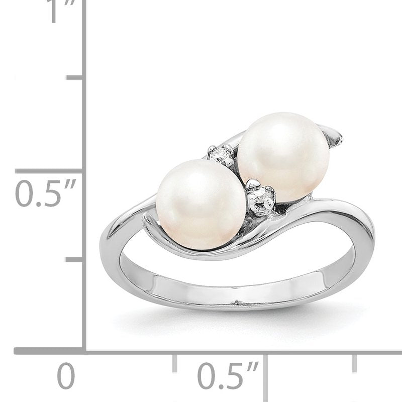 14k White Gold 6mm FW Cultured Pearl AAA Diamond ring