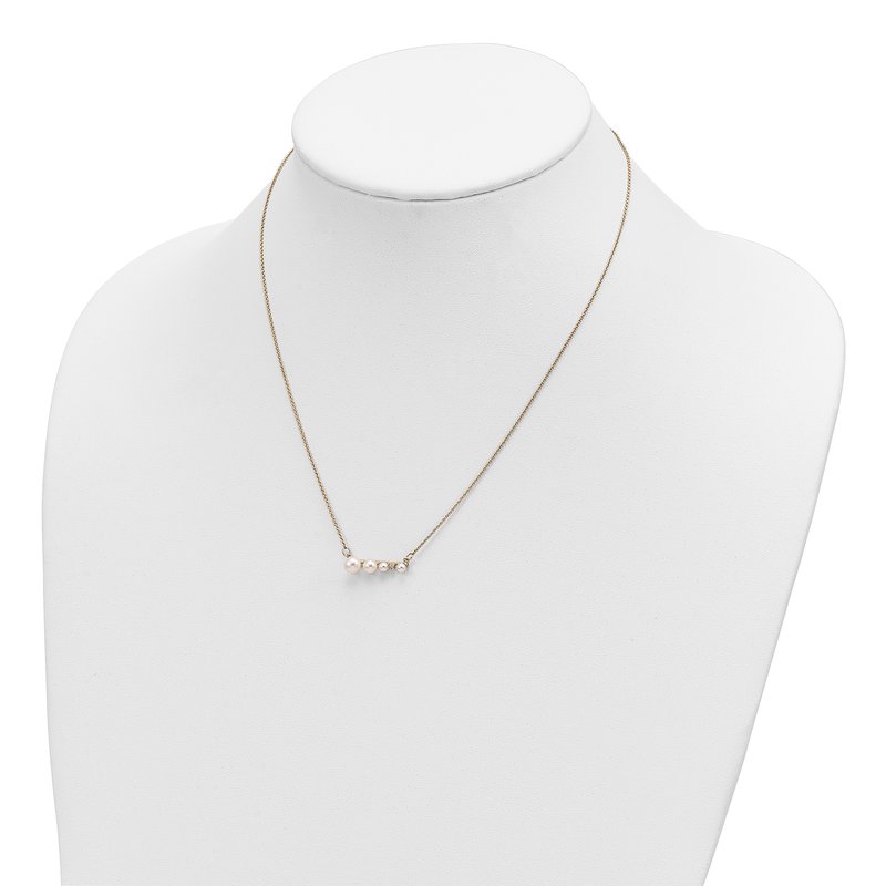 14k Graduated White Round Freshwater Cultured Pearl and 0.01 carat Diamond 17 inch Necklace