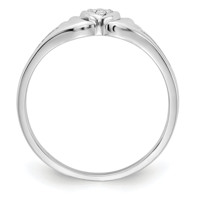 14k White Gold VS Diamond heart ring
