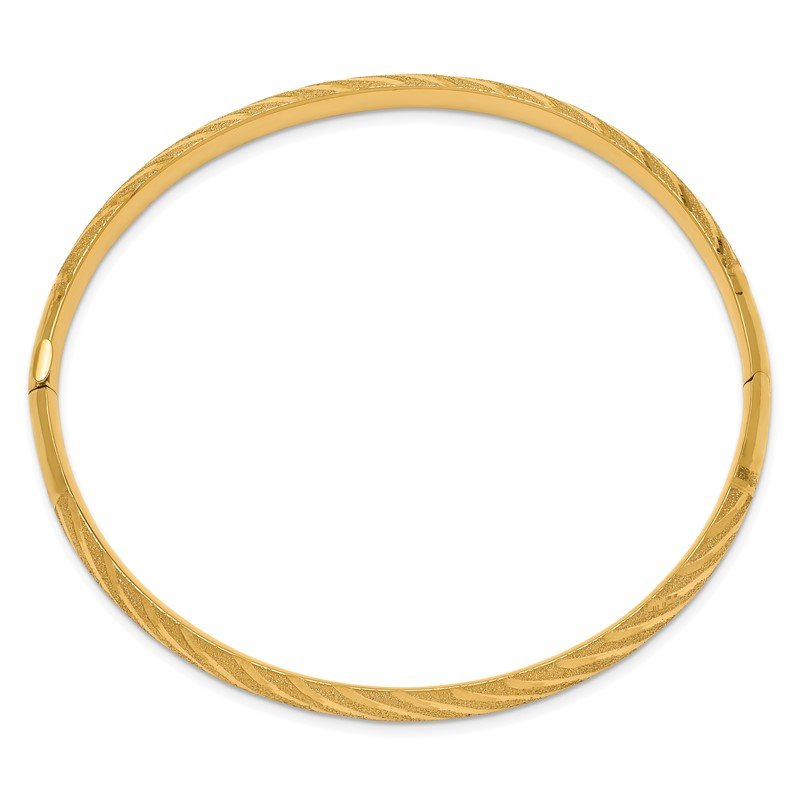 14k Polished Textured Diamond-cut 6.20mm Twisted Hinged Oval Bangle Bracelet