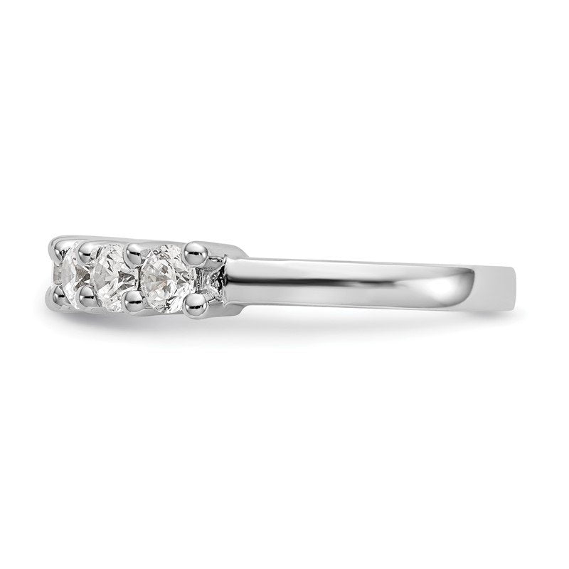 14K White Gold 3/4 carat Lab Grown Diamond VS/SI  D E F  7 Stone Band