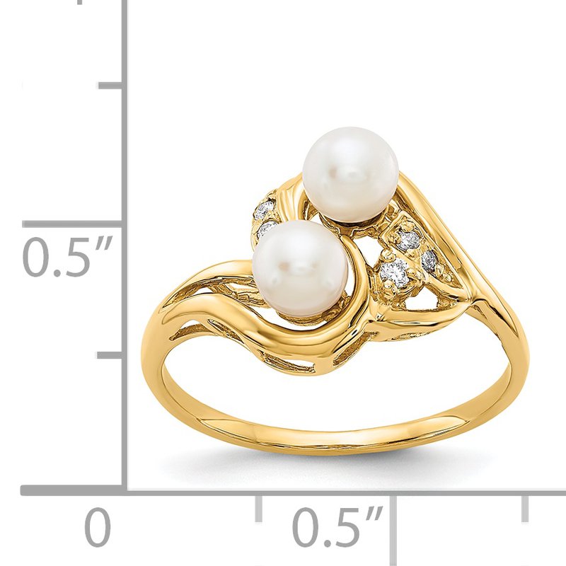 14k 4.5mm FW Cultured Pearl VS Diamond ring