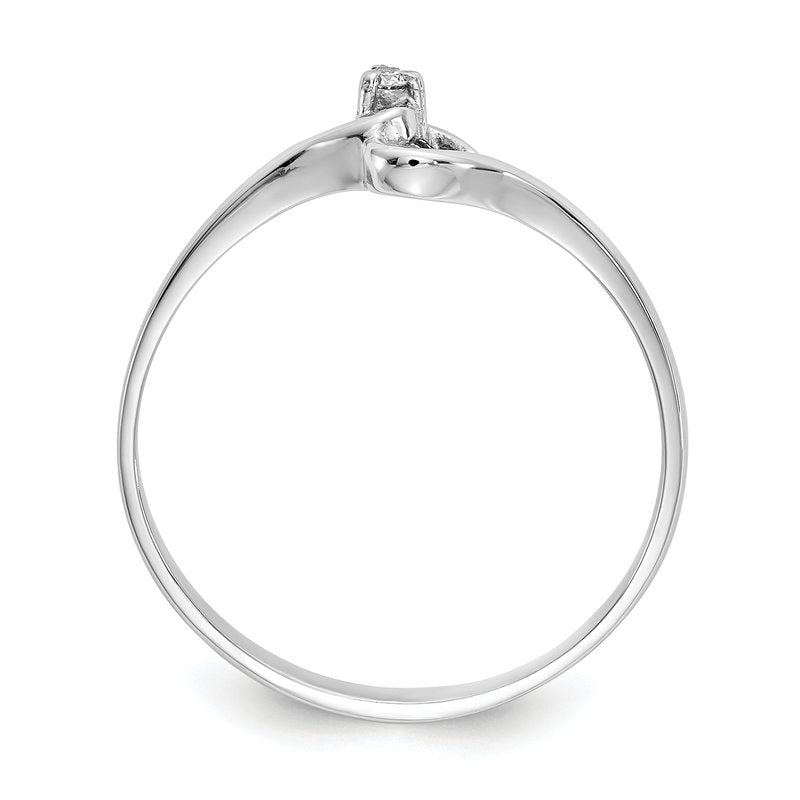 14k White Gold VS Diamond heart ring