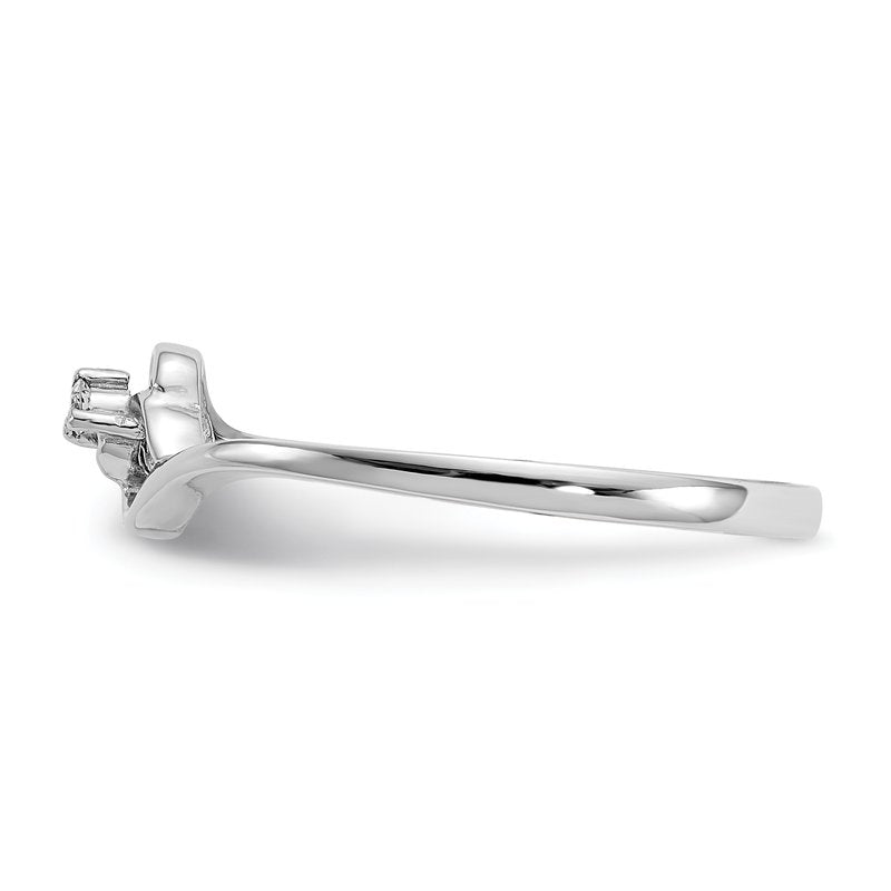 14k White Gold VS Diamond heart ring
