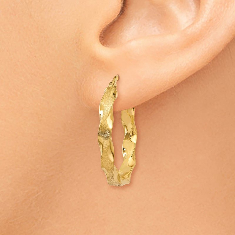14K Satin and Polished Scalloped Edge Hoop Earrings
