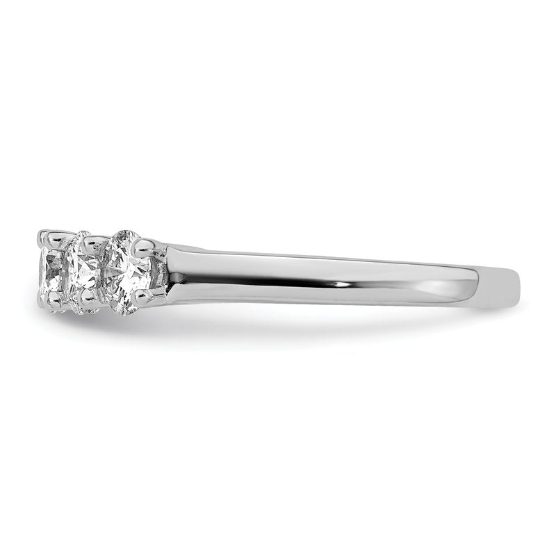 14K White Gold 1/2 carat Lab Grown Diamond VS/SI  D E F  5 Stone Ring