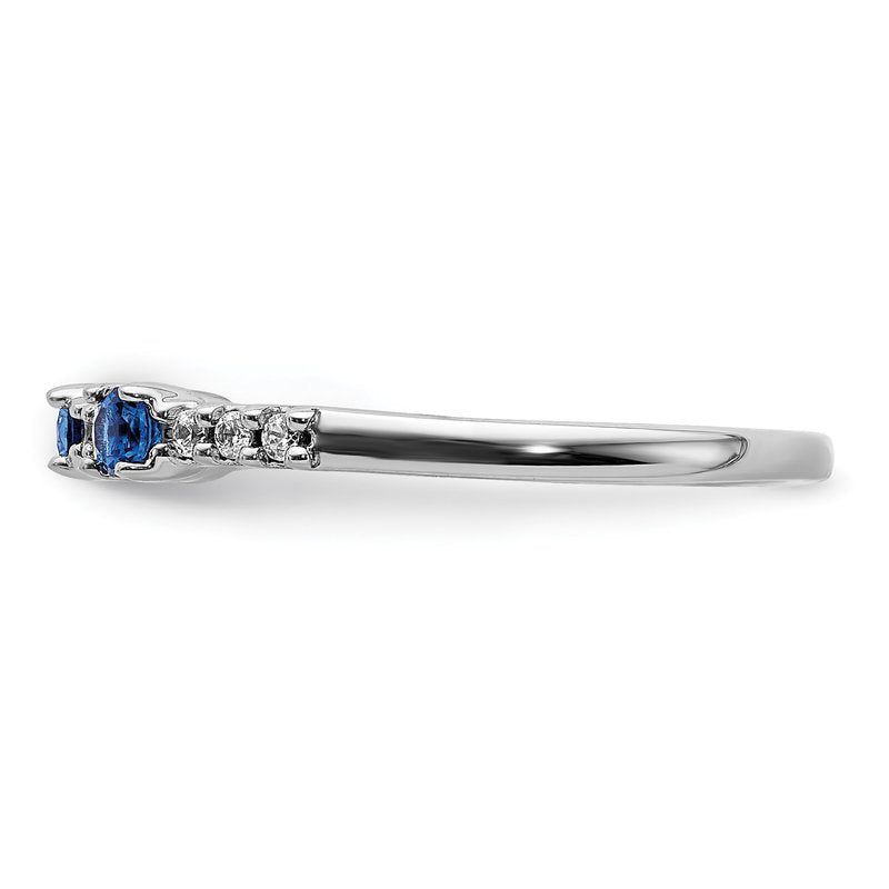 14k White Gold Diamond and Emerald 3-Stone Ring
