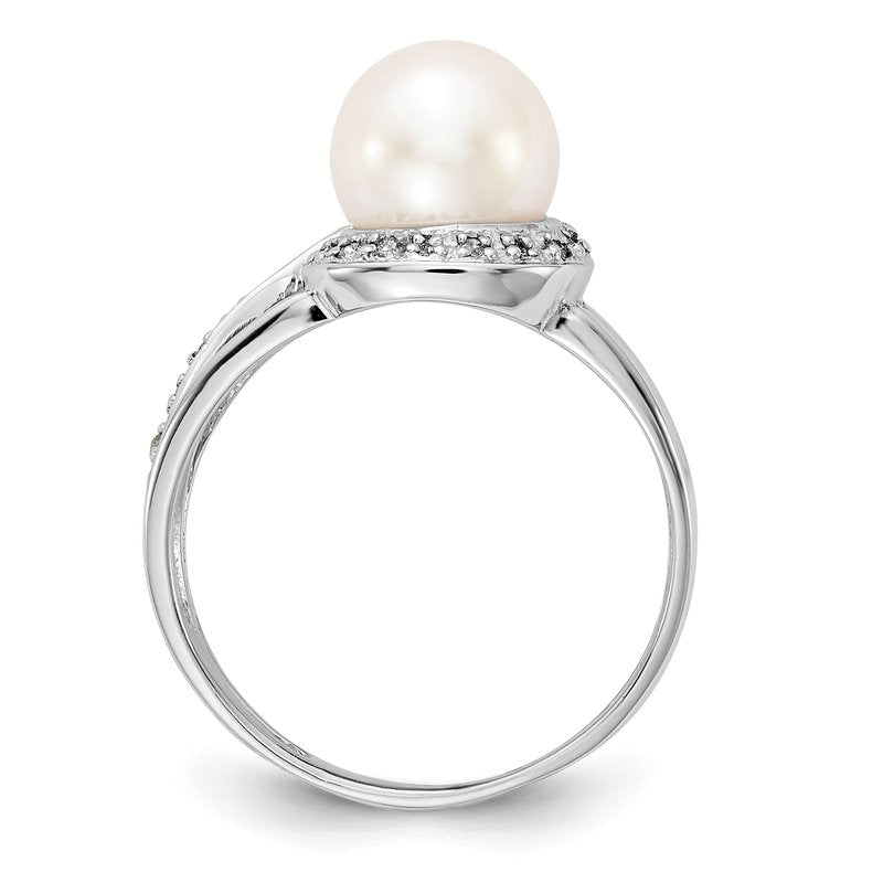 14k White Gold 7.5mm FW Cultured Pearl VS Diamond ring