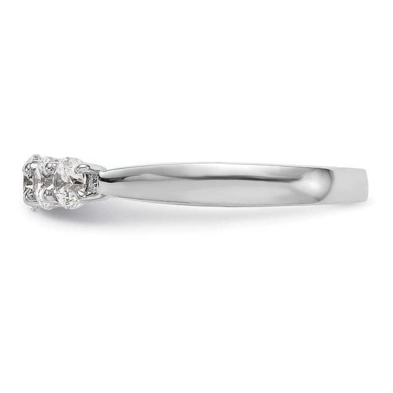14K White Gold 3/4 carat Lab Grown Diamond VS/SI  D E F  5 Stone Ring