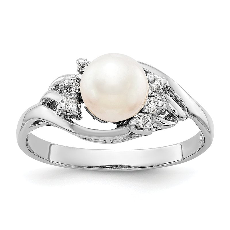 14k White Gold 6mm FW Cultured Pearl AAA Diamond ring