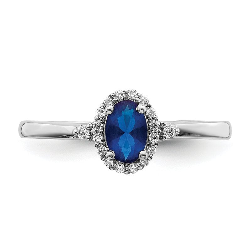 14k White Gold Oval Emerald and Diamond Halo Ring