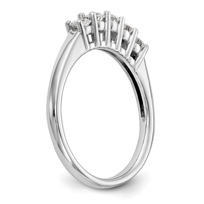 14K White Gold 1/2 carat Lab Grown Diamond VS/SI  D E F  5 Stone Ring
