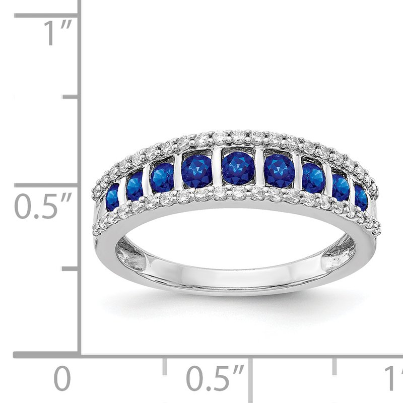 14k White Gold Diamond and Emerald Fancy Ring