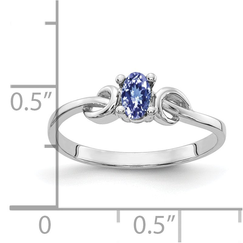 14k White Gold 5x3mm Oval Tanzanite ring
