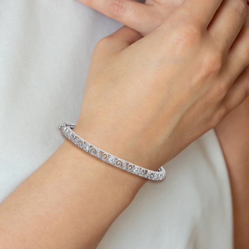 14k White Gold Swirl Design Complete 3/4 carat VS Diamond Hinged Oval Bangle Bracelet