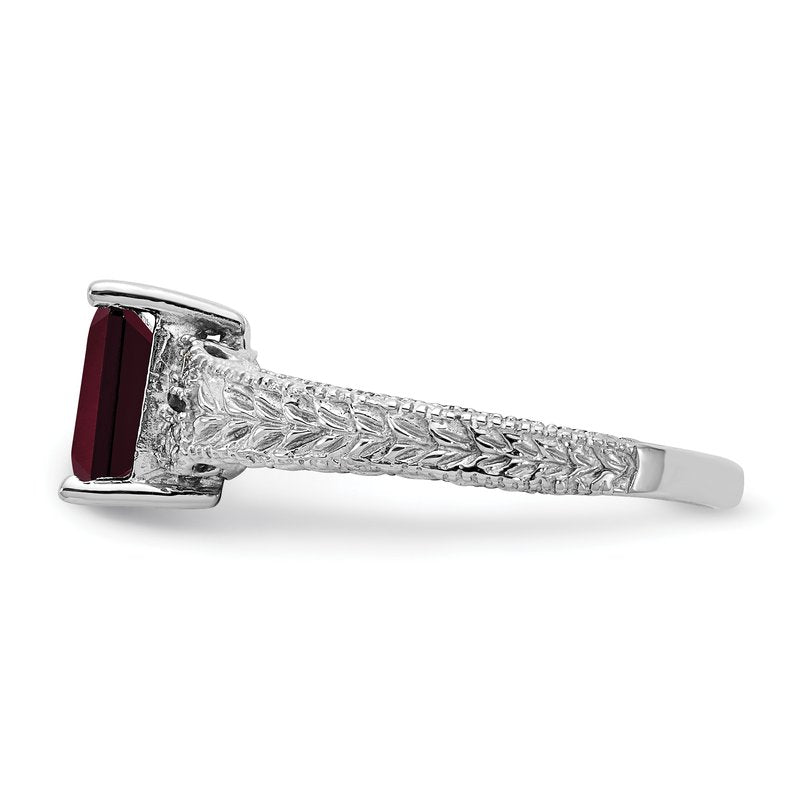 14k White Gold 7x5mm Garnet &amp; AA Diamond Ring
