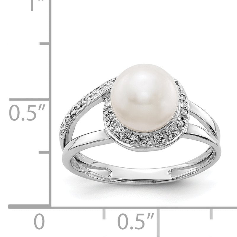 14k White Gold 7.5mm FW Cultured Pearl VS Diamond ring