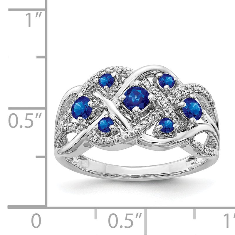 14k White Gold Diamond and Emerald Fancy Ring