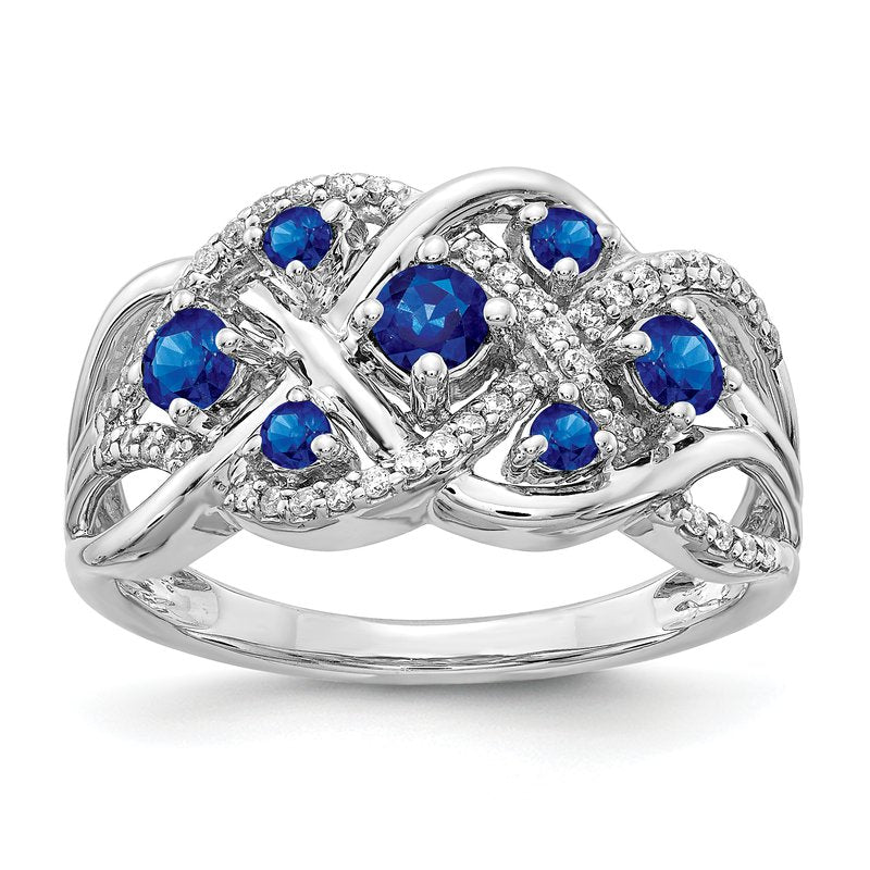 14k White Gold Diamond and Emerald Fancy Ring