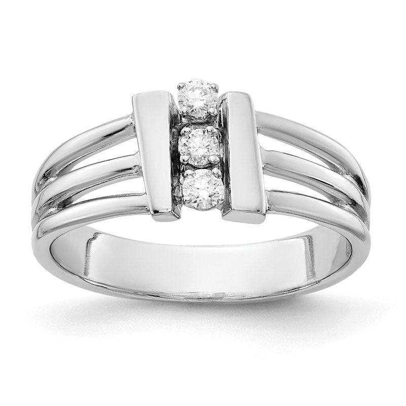 14k White Gold AAA Diamond ring